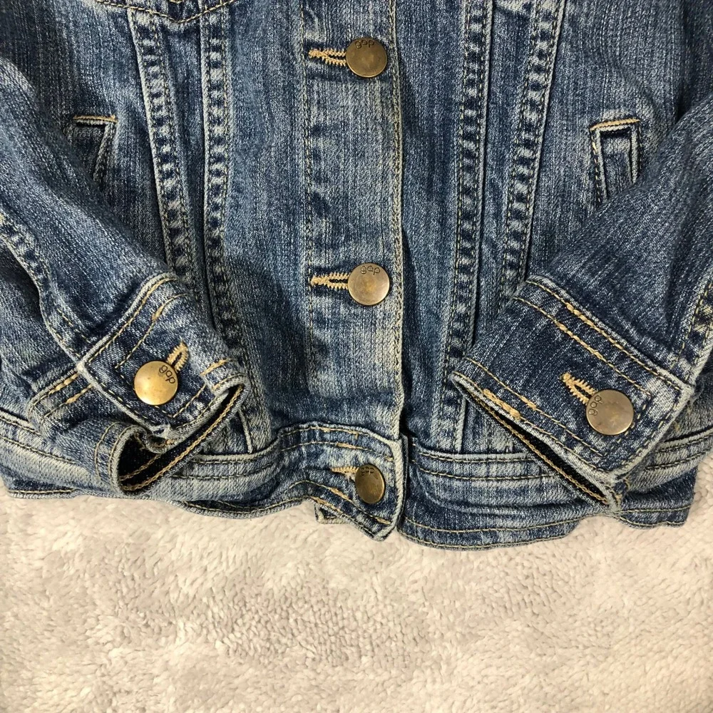 GapKids Jean Jacket Girls Small UK 6-7 Denim Blue Classic Trucker Snap 613455-00